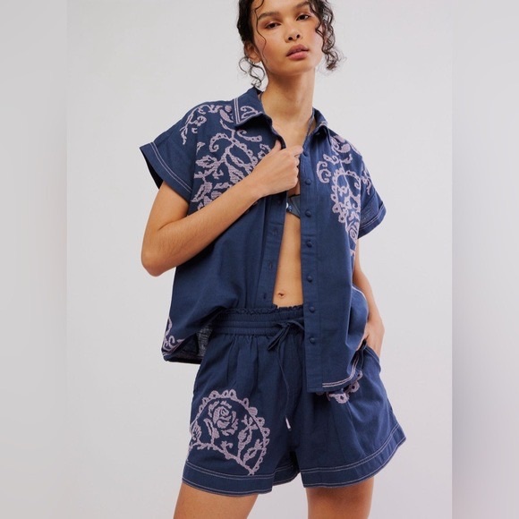 Free People Summer Love Embroidered Button Down, Blue/Lavender Shirt top medium - Picture 1 of 9
